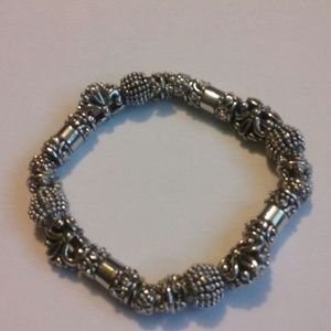 LIA SOPHIA ORNATE STRETCH ANTIQUE STYLE BRACELET